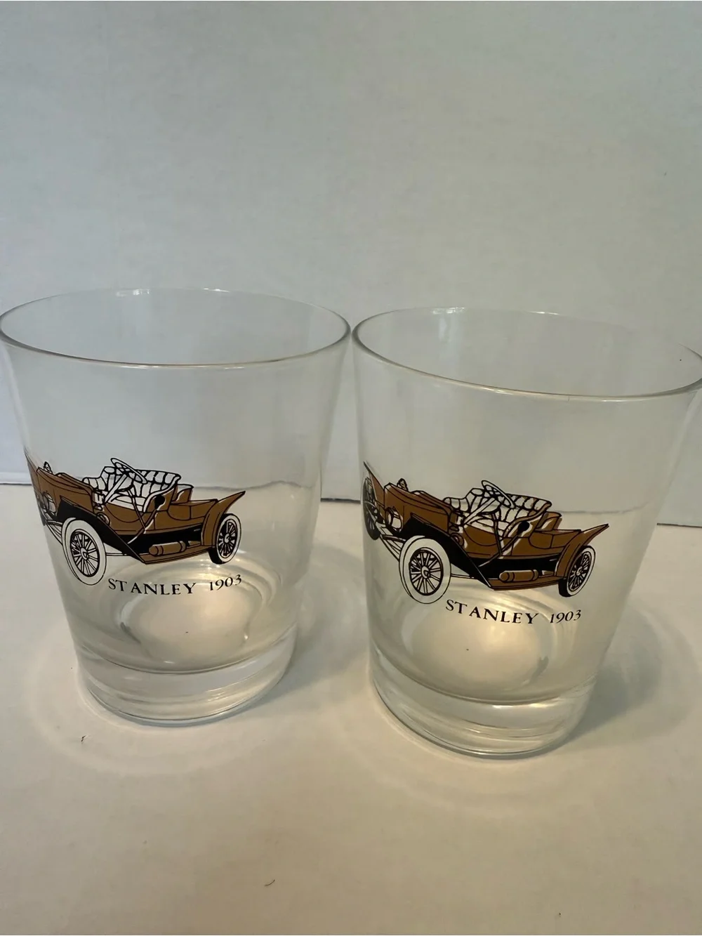 8 Vintage Automobile glasses.
